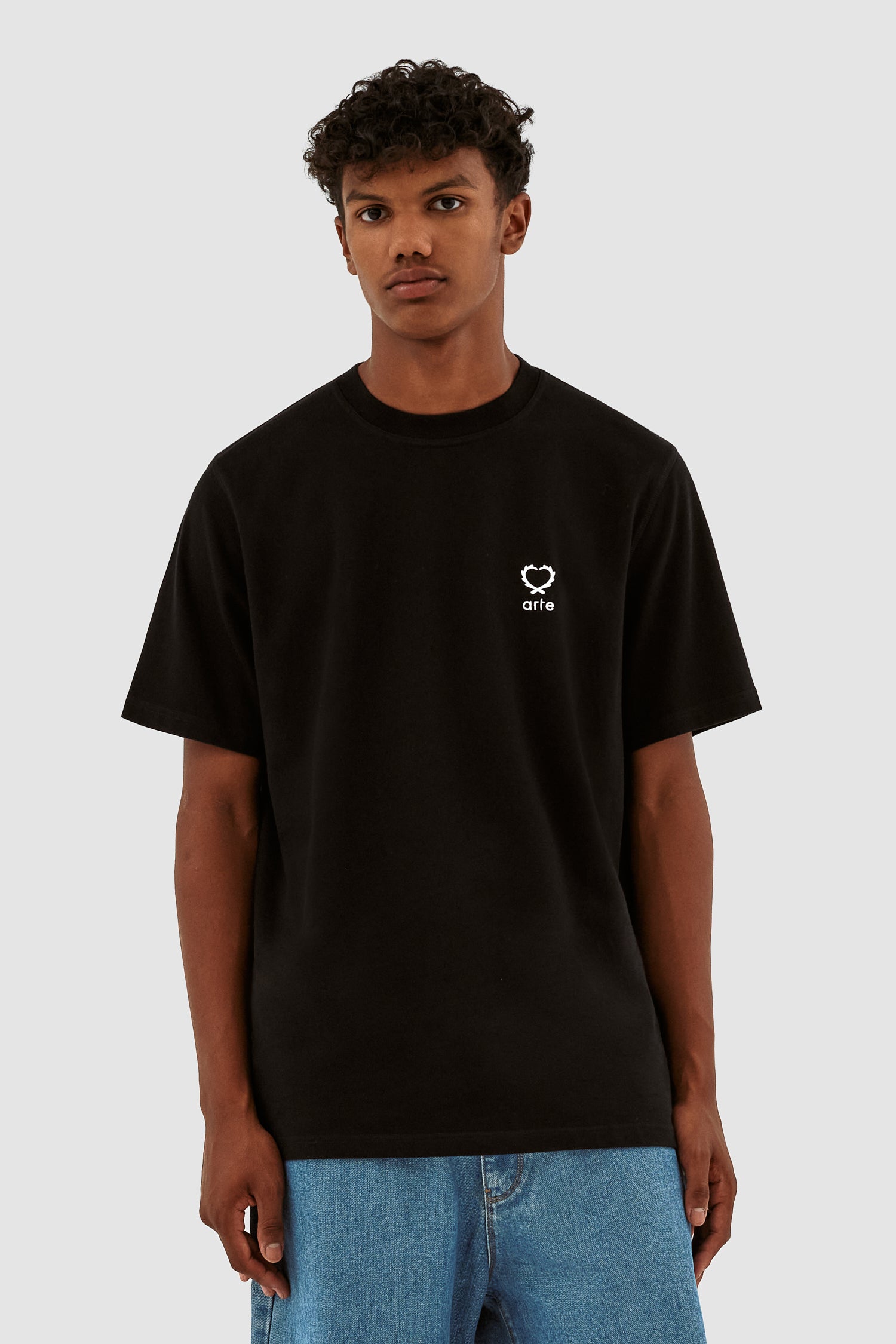 Teo - T-shirt à petit cœur - Noir